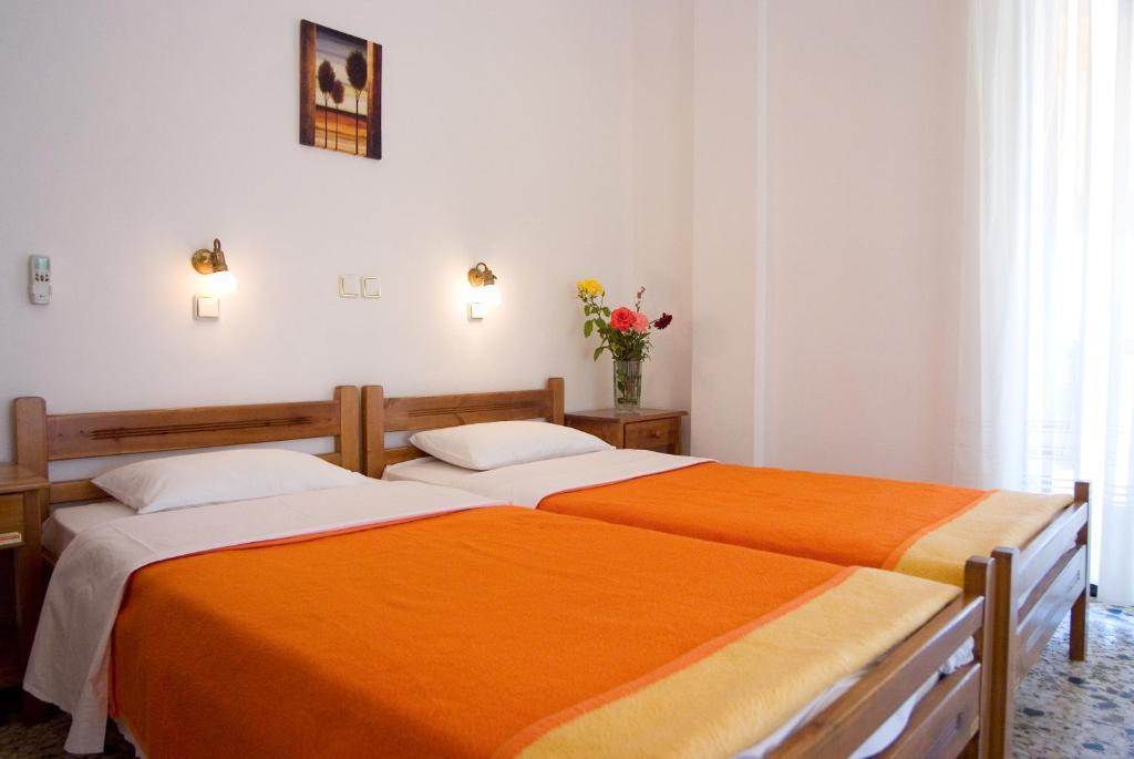 ميثوني Galini Hotel الغرفة الصورة